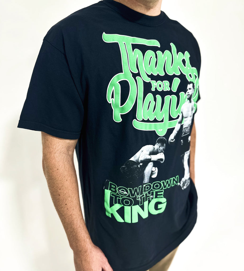 The right side of the Bow Down to the King tee.